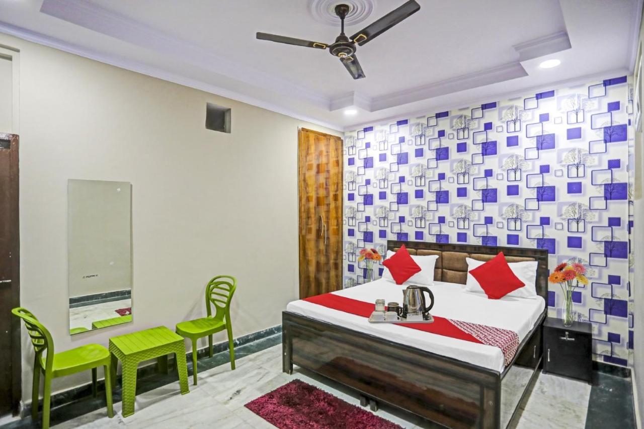 Super Hotel O Metro Inn Near Worlds Of Wonder Kālkāji Devi Extérieur photo